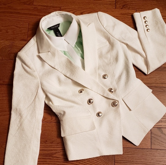 BLAZERS. Many new or used blazers available. - Picture 3 of 8